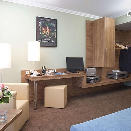 Hotel Central Regensburg Citycentre, Sure Hotel Collection By Best Western Eksteriør bilde