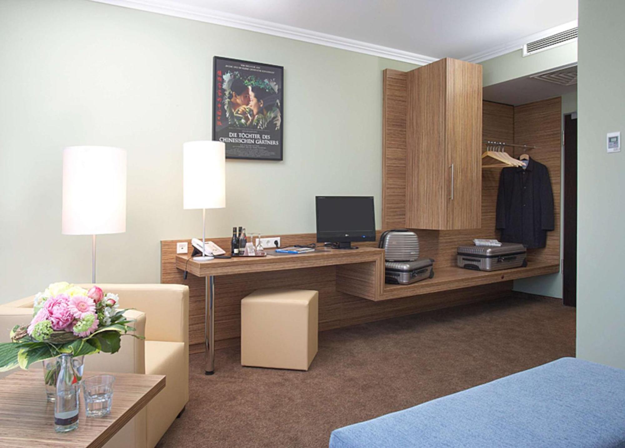 Hotel Central Regensburg Citycentre, Sure Hotel Collection By Best Western Eksteriør bilde